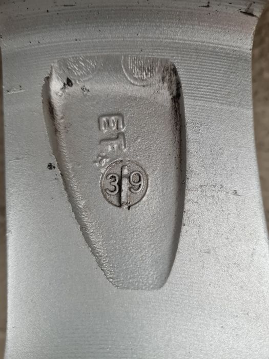 Джанти ADVATI за VW AUDI SEAT SKODA SUBARU Toyota R15 5x100 ET39 6.5J