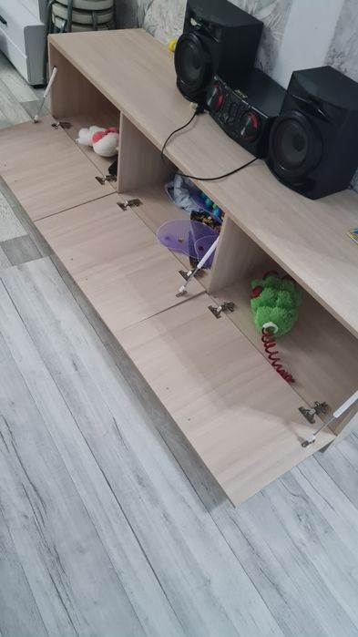 Тумба под телевизор