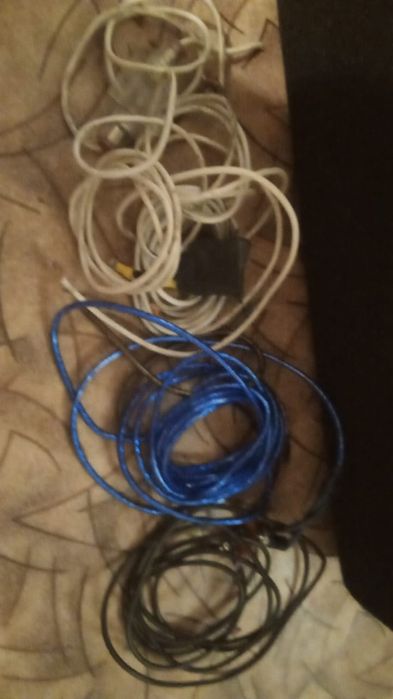 Продам саб 18000