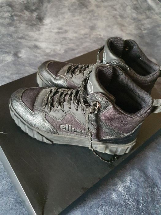 ellesse туристически обувки (37 номер)