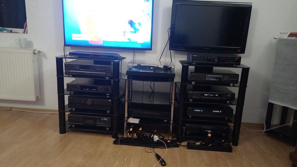 TECHNICS,compact disc PG 5,amplificator SU-A 808,EGALIZATOR GE 70,PROCESOR GE 90,MINIDISC,Tuner,Telecomenzi originale