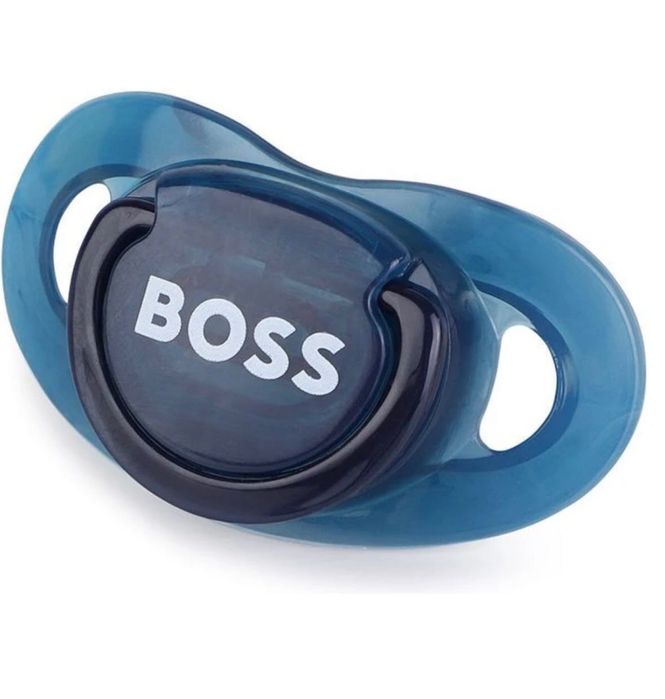 Биберони Boss за бебета 6+ месеца