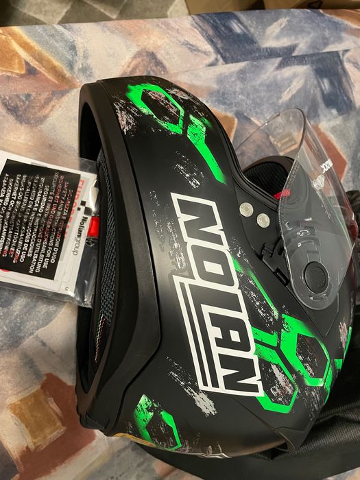 НОВА Каска за мотор Nolan N60