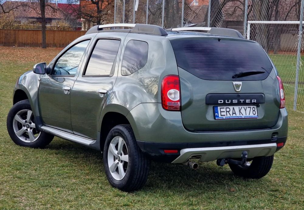 DUSTER .4X2...2013.!