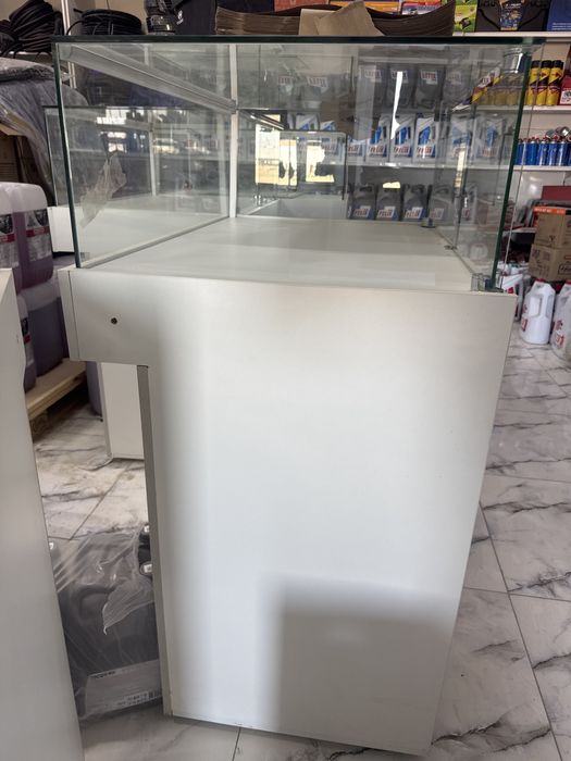 торговая витрина, витринный прилавок