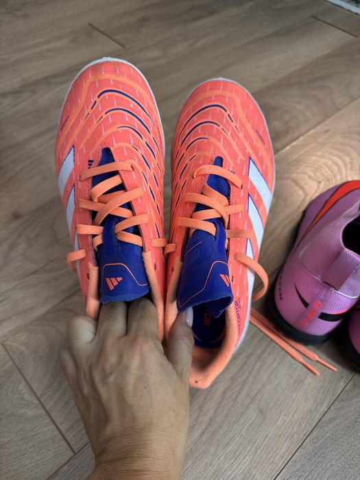 Будцы Nike adidas