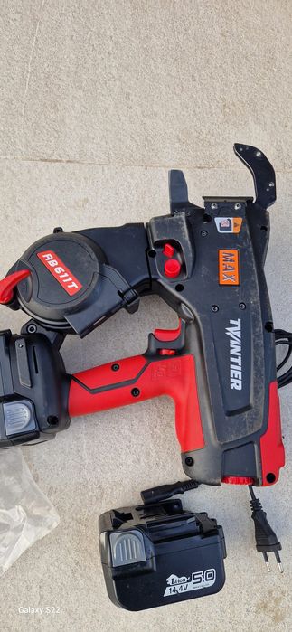 Mașina de legat fier Max