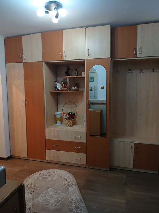 Vand apartament 2 camere