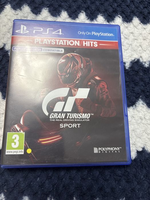 Vand joc grand turismo pentru ps4 si functional si pe ps5