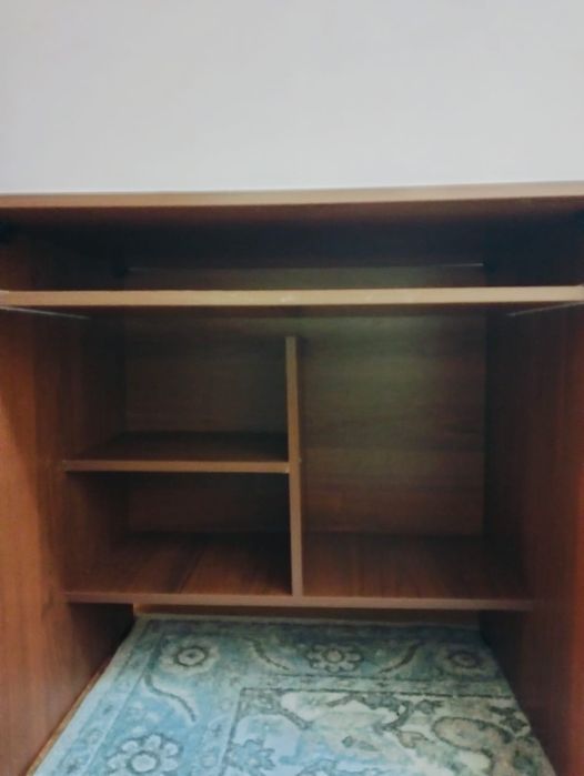 Письменный детский стол