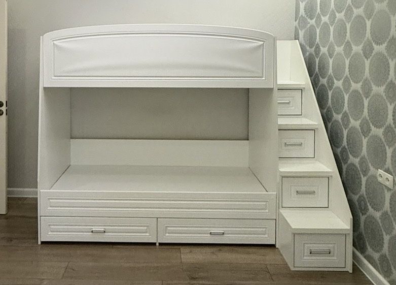 Кровать двухярусный