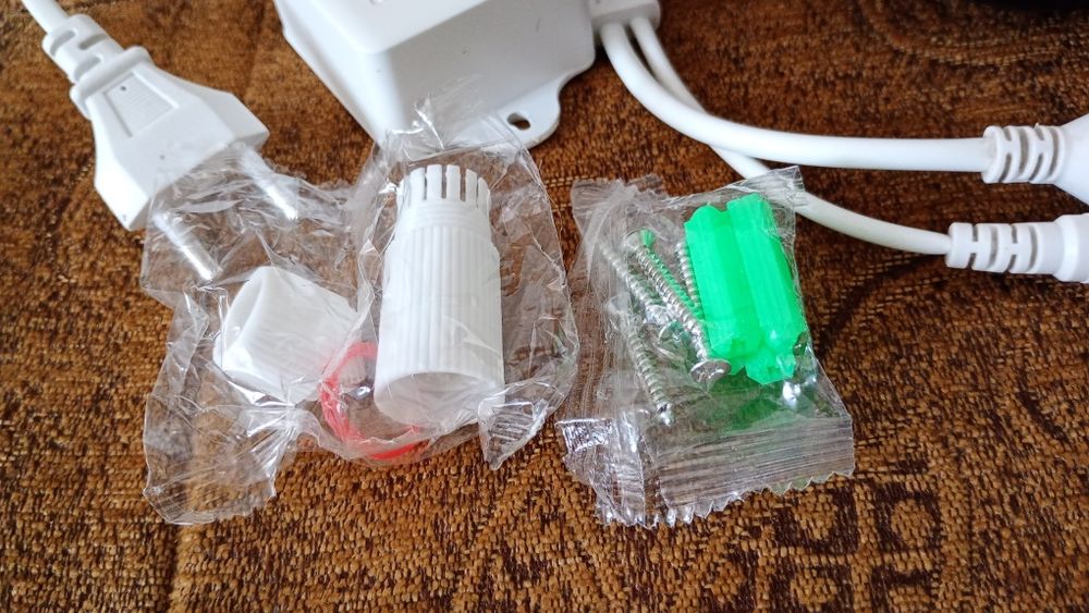 Видеокамера с 2-ра камера - UHD