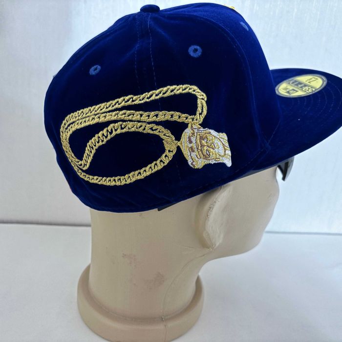 Уникални шапки с права козирка S shapki s prava kozirka  шапка fitted