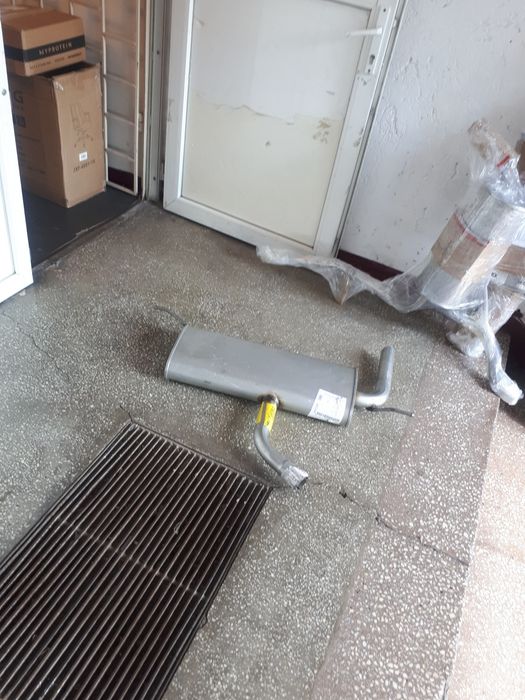 Toba finala intermediara saxofon noua SEAT Leon Altea