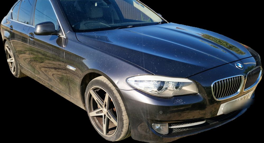 Dezmembrez bmw f10 f11 520d n47 cutie motor kit injecție interior piele crem jante r19 bara capota aripa portiera grup punte jug triple portbagaj pies