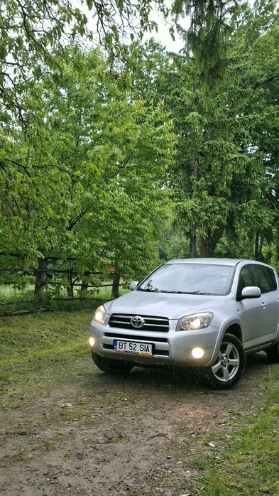 Vând Toyota rav 4 2007