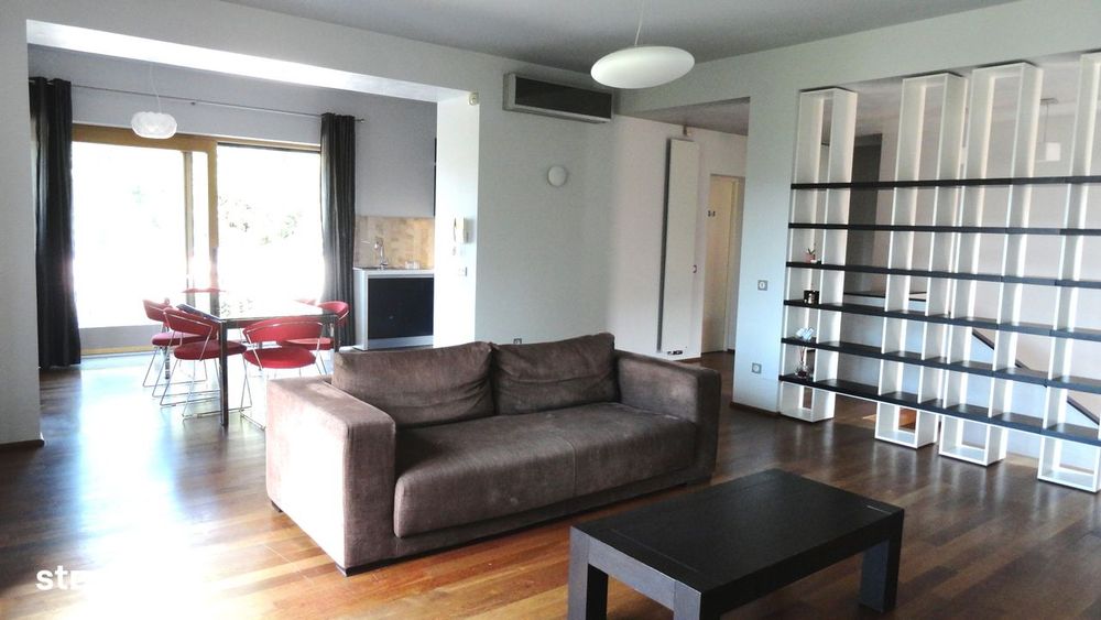 Apartament spatios, modern la etajul unei vile , Grigorescu