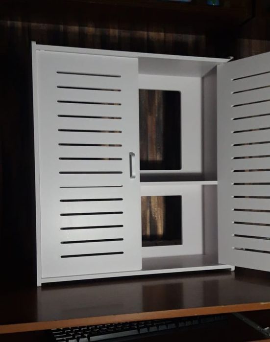 Продам  полки   .