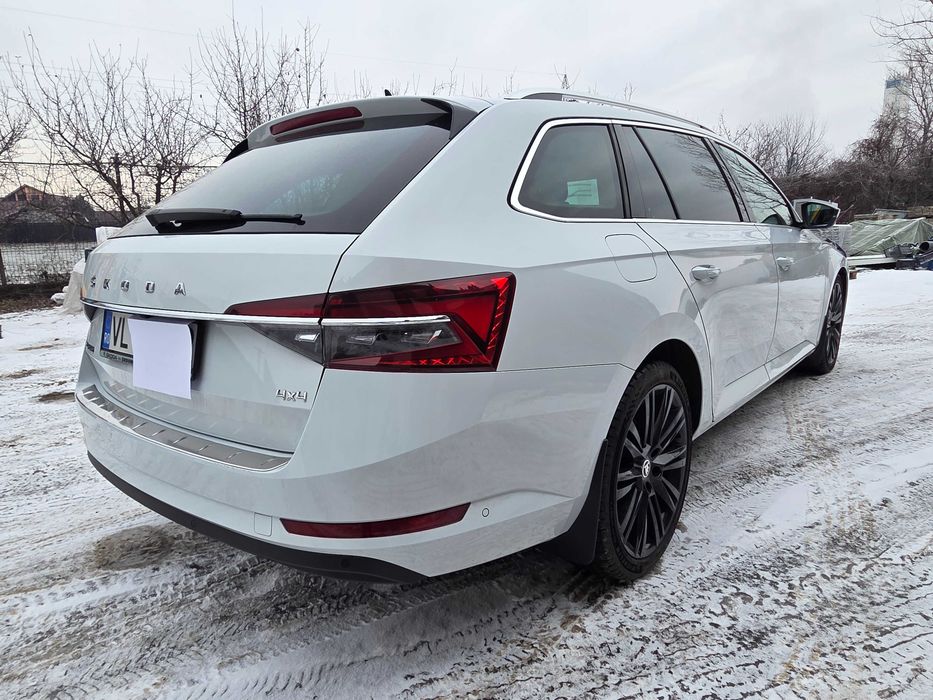 SKODA Superb 2022 — imagine 3