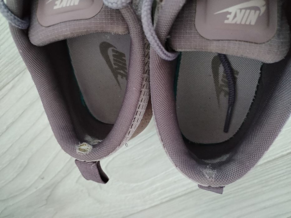 Adidasi Nike dama