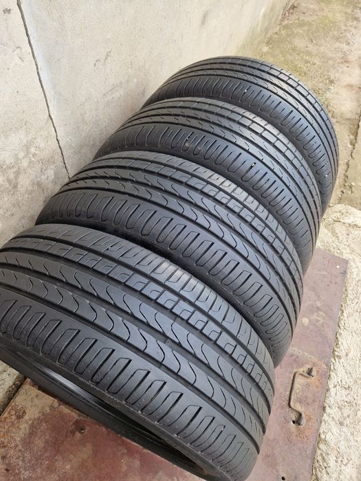 215 55 17 vara Pirelli Cinturato