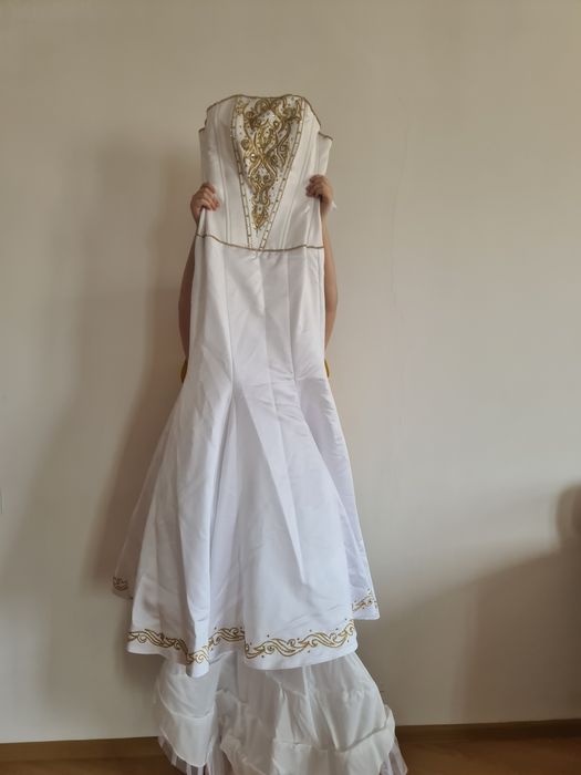 Продам свадебное платье