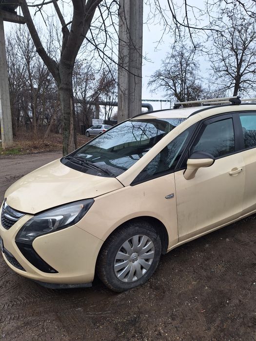 Opel Zafira 2.0 an 2014