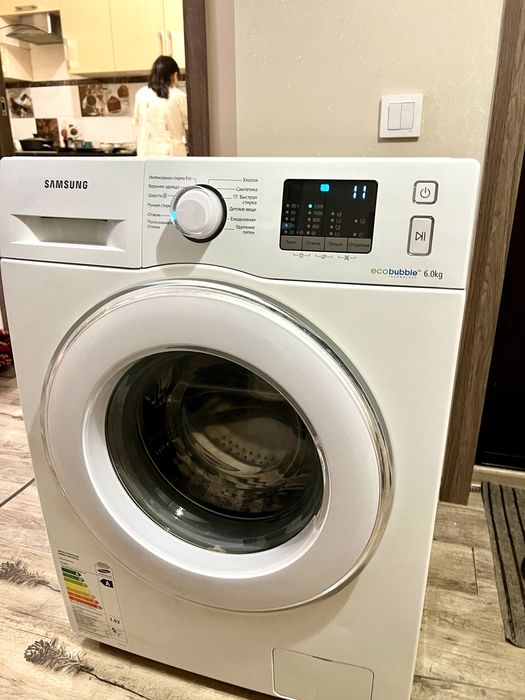 Продам Стиральную Машину Samsung