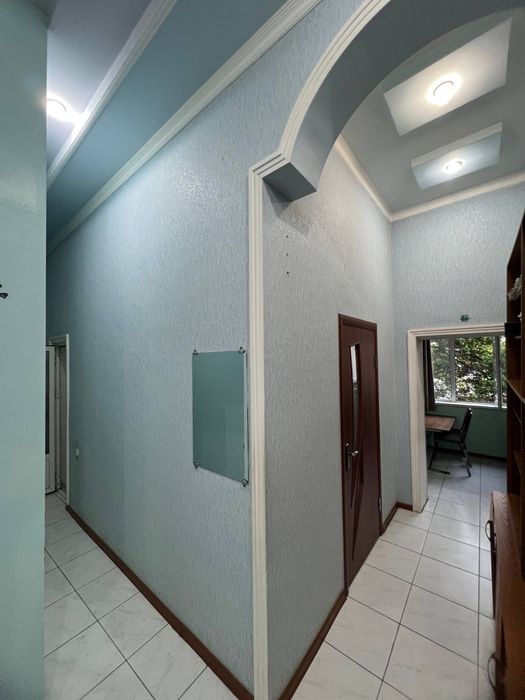 Сдается в аренду помещение 2 этаж 75кв
