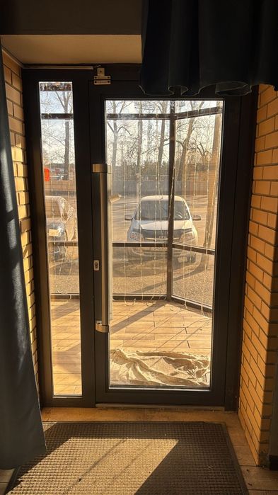 Алюминиевые окна двери перегородки