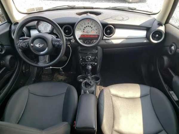 Mini Cooper / Мини Купър R56 на части
