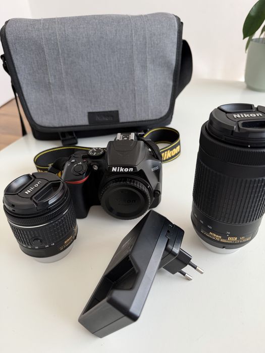 Фотоапарат Nikon D3500