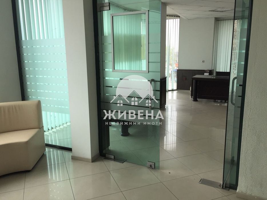 Офис до ХЕИ, Цветен квартал, гр. Варна