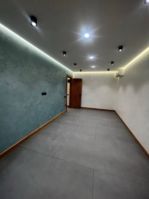 Нежилое помещение Офис Госпитальный 76 м2