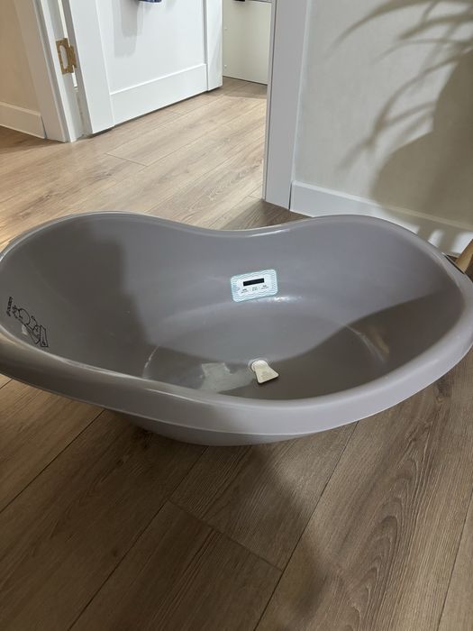 Продам детскую ванночку