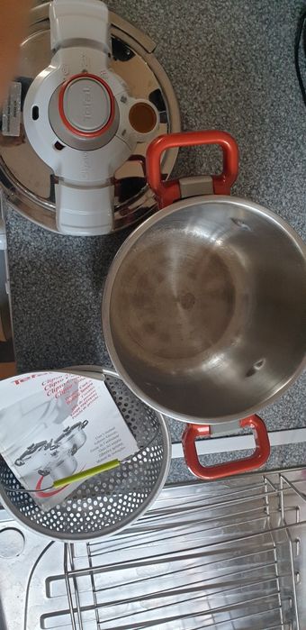 Oală sub presiunea tefal clipso