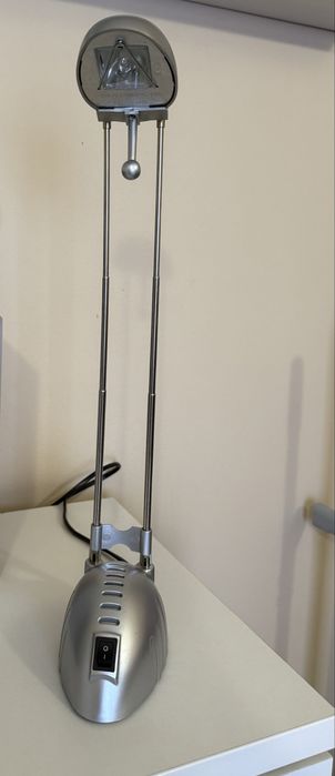 Лампа с лед осветление