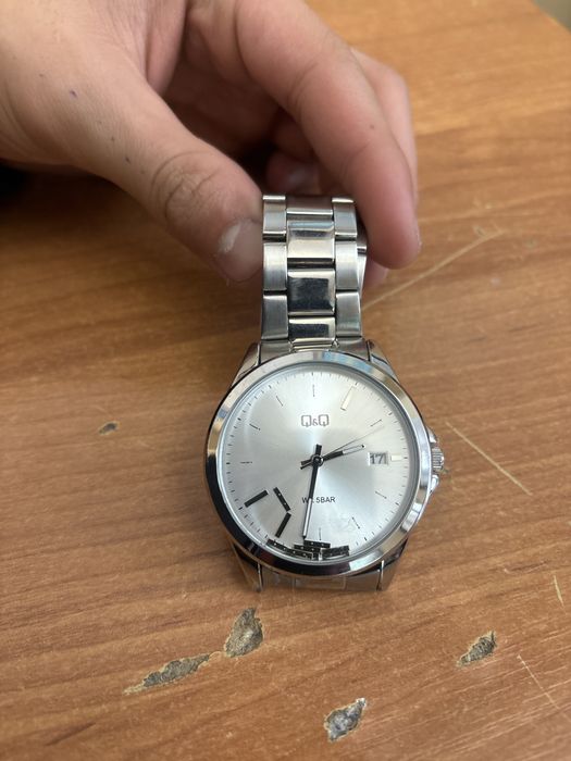 Часы серебреный q&q