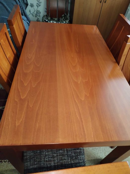 Разтегателна маса с 6 стола