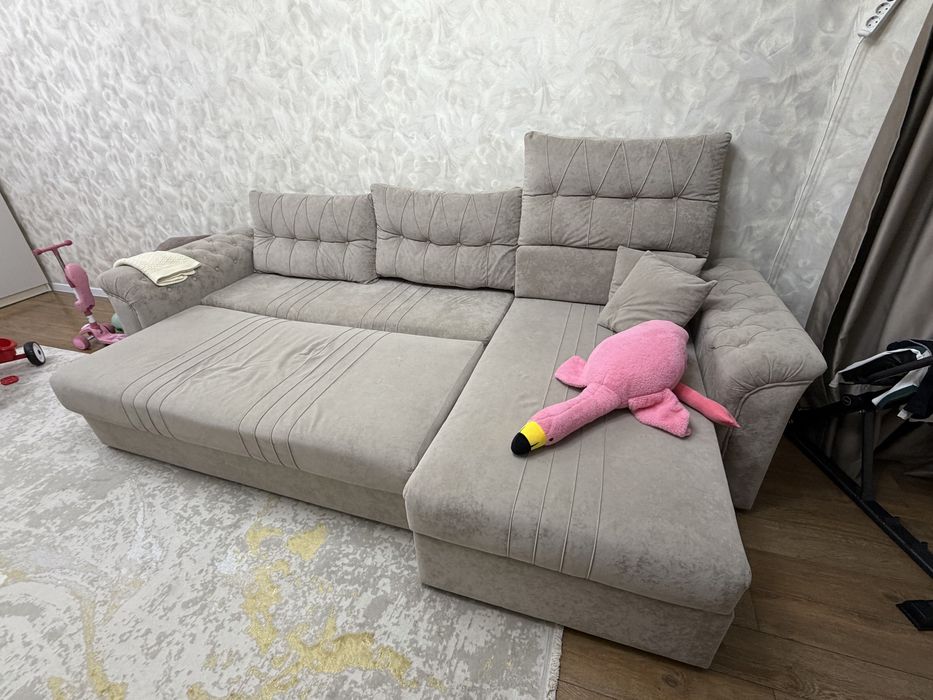 Диван для гостиной