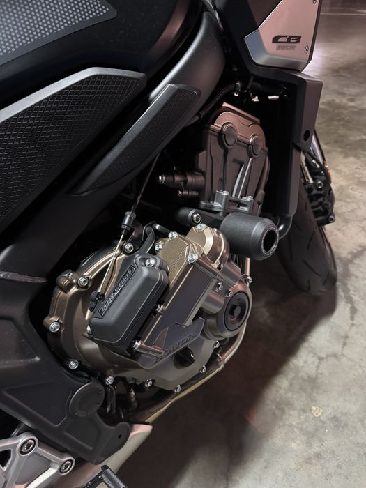 Honda CB650R E-Clutch