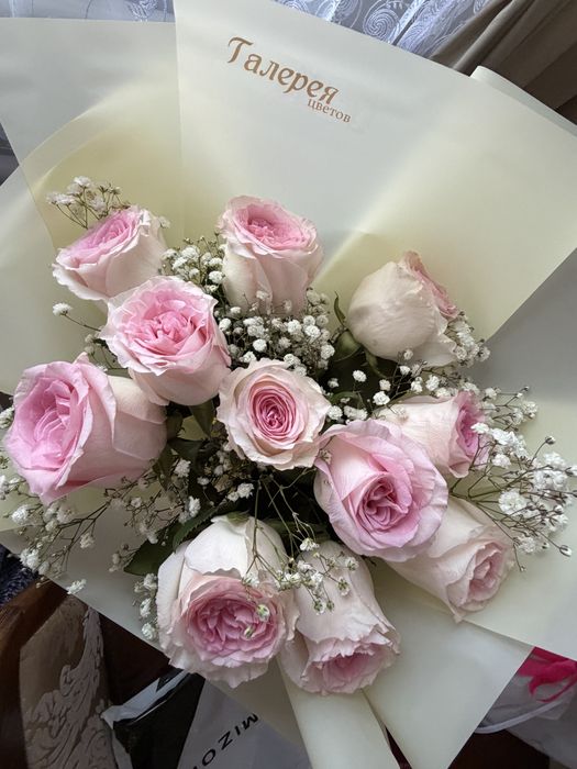 Продам розовые розы