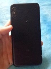 Vând telefon MI A2 Lite