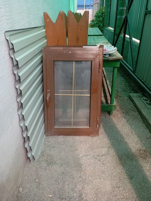 Окно пластиковое.