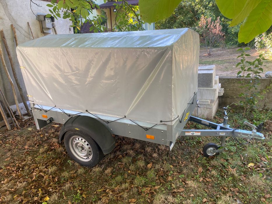 Remorca cu prelată 750kg