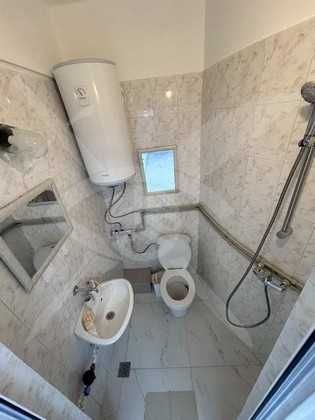 Дава се под наем Офис в Варна, ЖП Гара - 24 кв.м за 350 € - Снимка #3