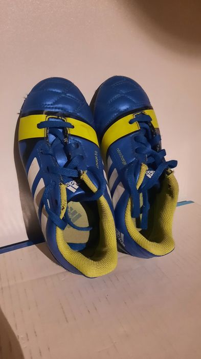 Adidasi fotbal copii marimea 30
