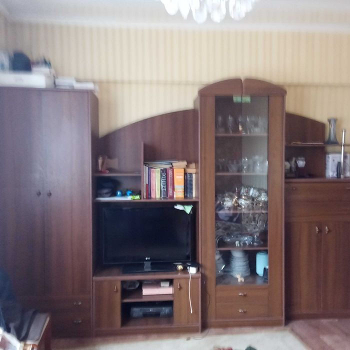 Стенка (горка), Шкаф для одежды