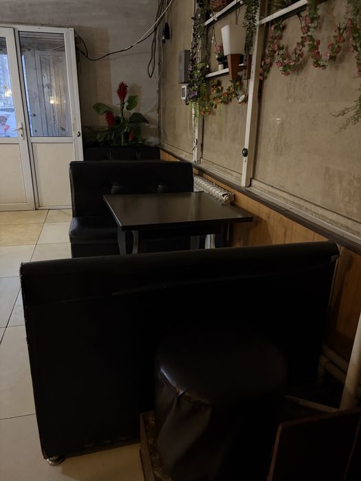 Продам мебель для кафе