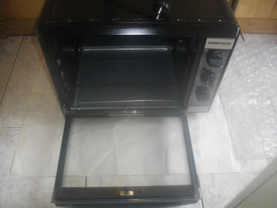 Немска Ел.Фурна Грил/Конвекция-1550W/30L/7,5kg-ROMMELSBACHER-Като Нова